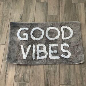 Good vibes bath mat